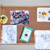 bulletin board to pin children's art work