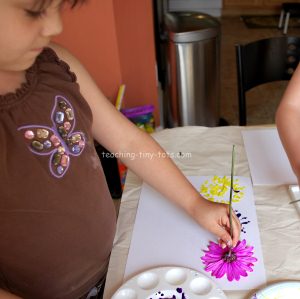 printing with flowers using tempera