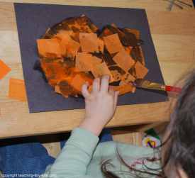 making a tissue Jack-o-Lantern Picture