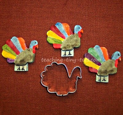 Make these Salt dough turkey.