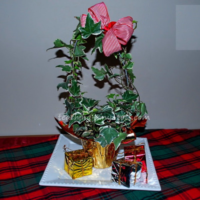 Kids Making this Christmas Topiary using Ivy